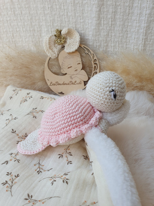 Lily la tortue Rose et Écru